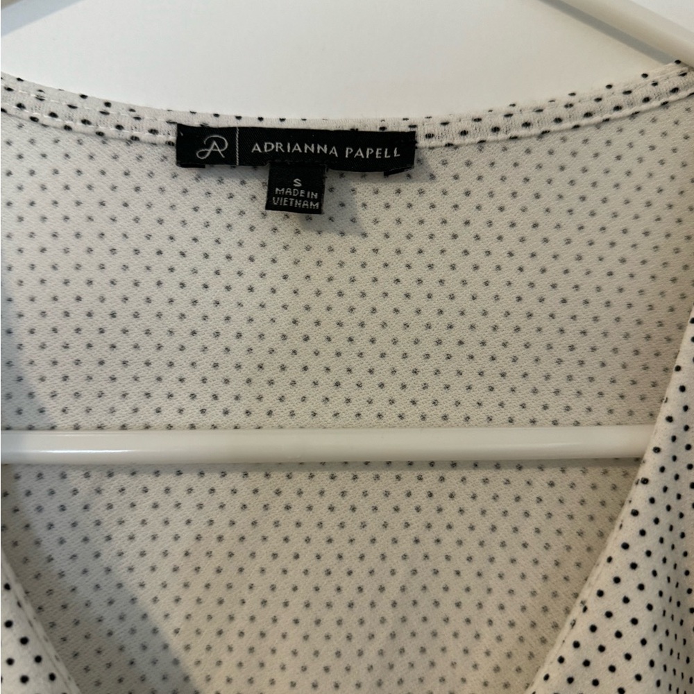 Blouse - Picture 2 of 3